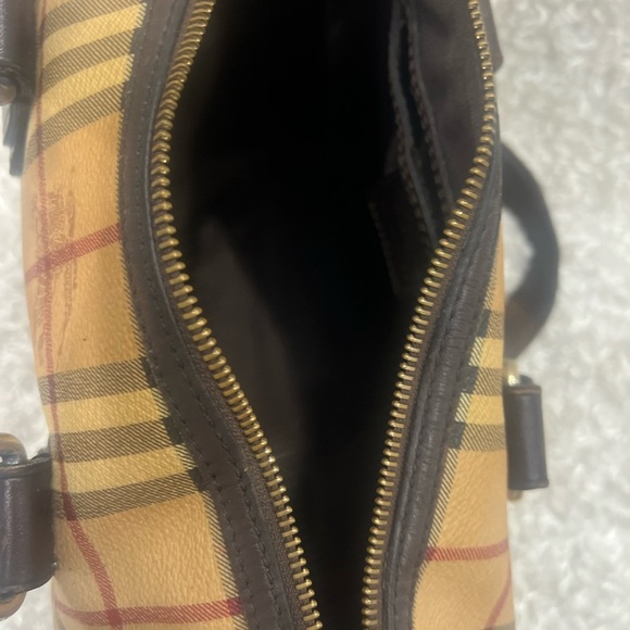 BURBERRY Nova Check Boston Bag PVC Leather Beige - Picture 15 of 16